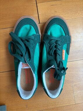 Green Canvas Low-Top Sneakers